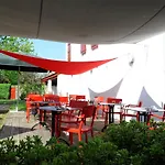 齐拉尔酒店 3*